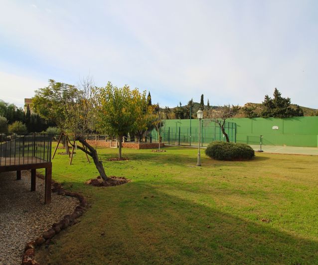 Image No.20-4 Bed Villa for sale