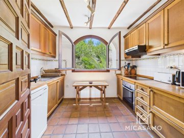 9581threebedroomlosaltosvillawithseaviewsinla