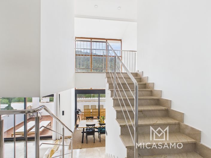 Image No.8-4 Bed Townhouse for sale