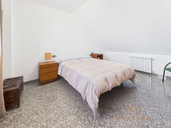 Image No.29-5 Bed Villa for sale