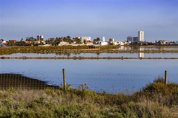 Image No.11-3 Bed Apartment for sale