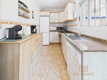 9784spaciousvillawith3bedroomsand2bathroomses