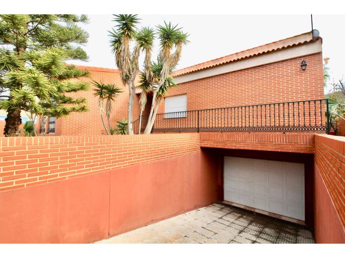 Image No.32-4 Bed Villa for sale