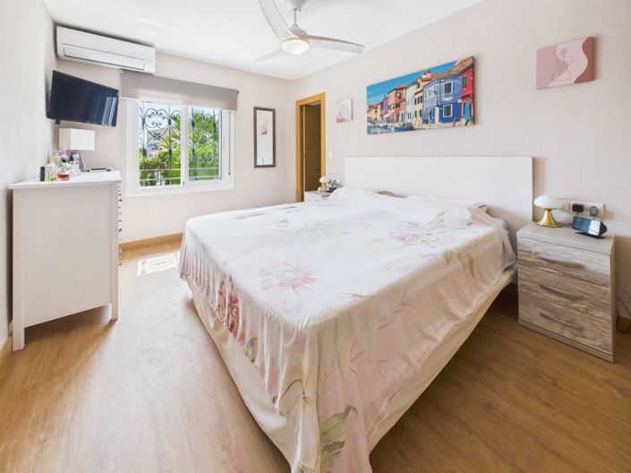 Image No.20-4 Bed Villa for sale