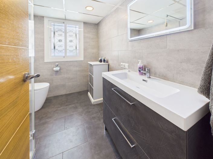 Image No.24-4 Bed Villa for sale