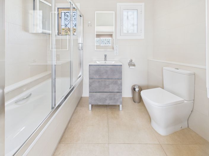 Image No.27-4 Bed Villa for sale