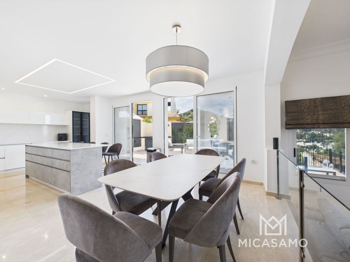 Image No.29-5 Bed Villa for sale