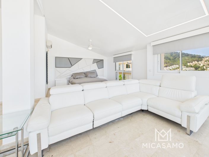 Image No.9-5 Bed Villa for sale