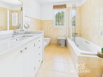 9505eleganthilltopvillawithseaviewsona15000mp