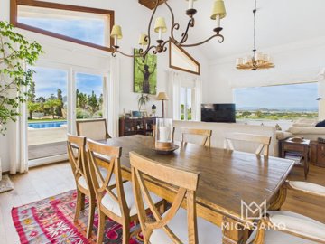 9505eleganthilltopvillawithseaviewsona15000mp