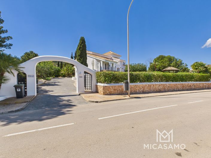 Image No.14-7 Bed Villa for sale