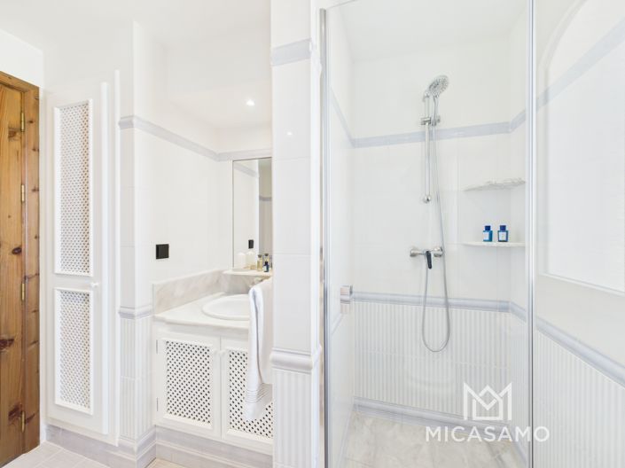 Image No.39-7 Bed Villa for sale