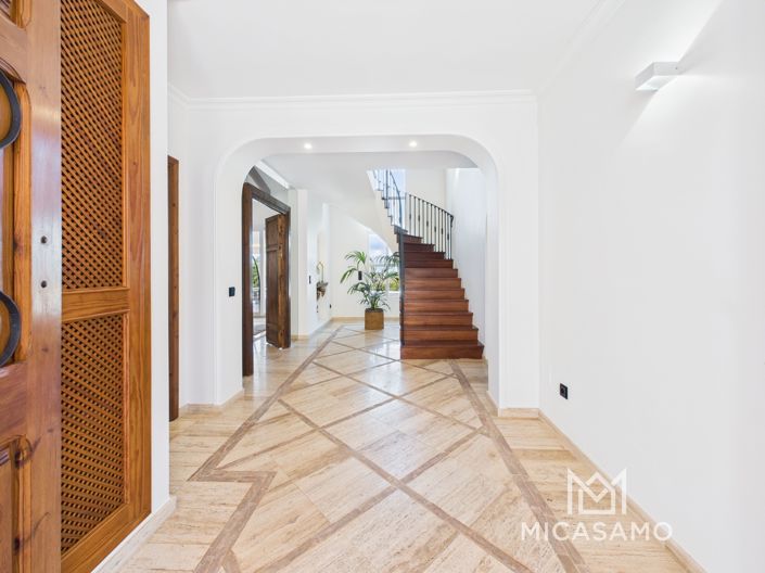 Image No.44-7 Bed Villa for sale