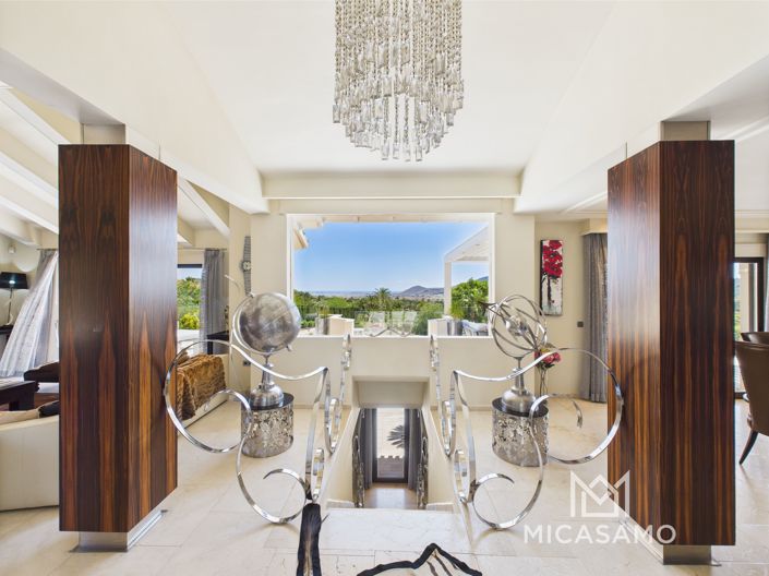 Image No.17-5 Bed Villa for sale