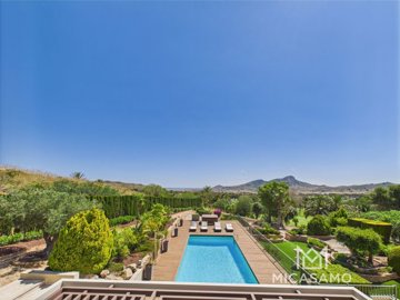 9577elegantfivebedroomvillawithseaviewsinlama