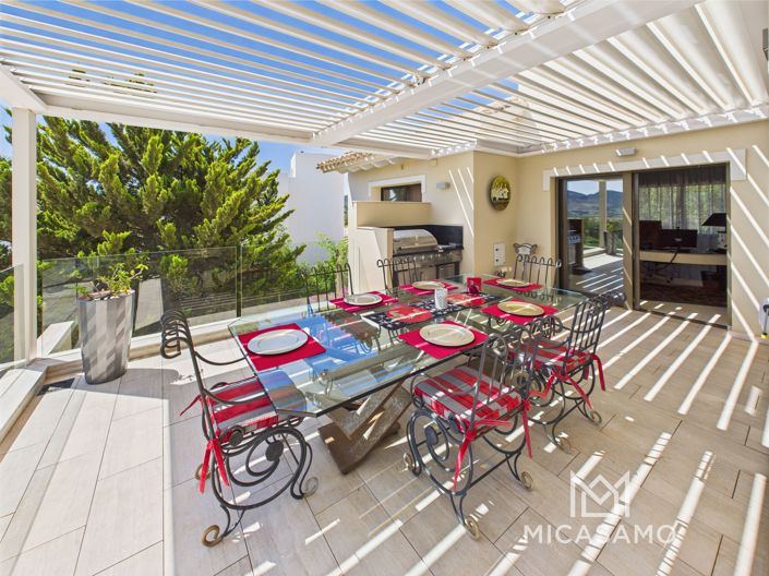 Image No.36-5 Bed Villa for sale