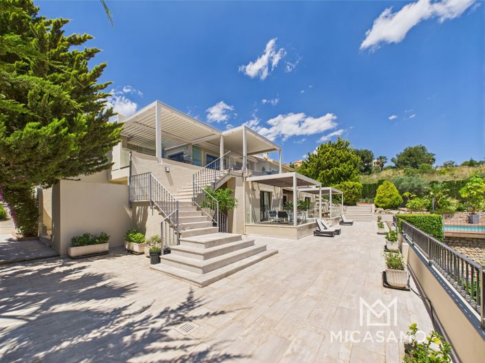 Image No.40-5 Bed Villa for sale