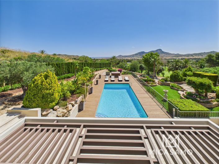 Image No.42-5 Bed Villa for sale