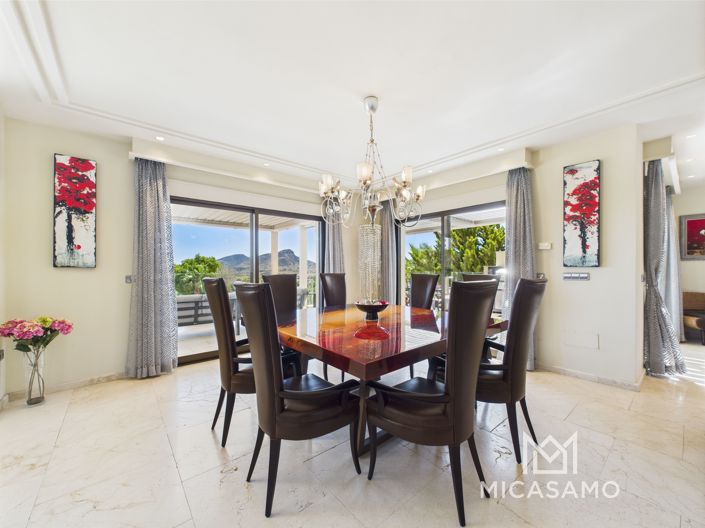 Image No.8-5 Bed Villa for sale