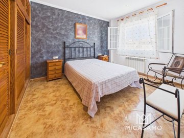 9709spacious5bedroomfamilyvillawithstunningmo