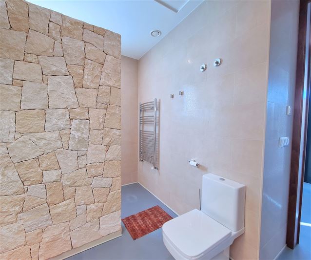 Image No.13-3 Bed Villa for sale