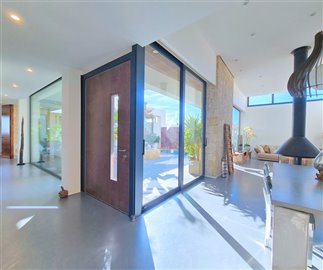 612exceptional3bedroomvillainlomasdelrame0112