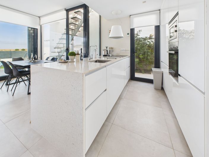 Image No.15-3 Bed Villa for sale