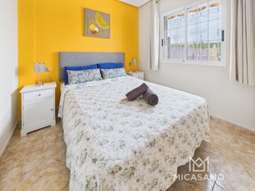 9826spacious3bedroomtownhouseintheestrelladem