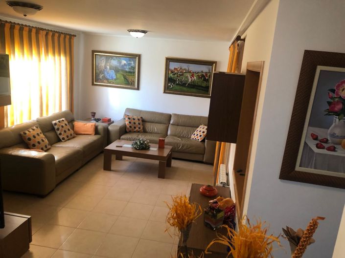 Image No.16-3 Bed Townhouse for sale