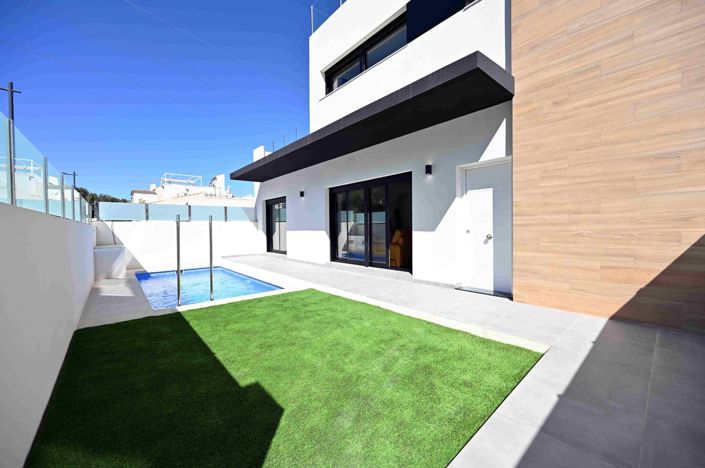 Image No.1-Maison de ville de 3 chambres à vendre à Alicante