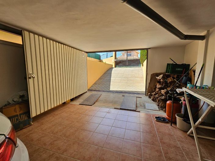 Image No.31-3 Bed Villa for sale