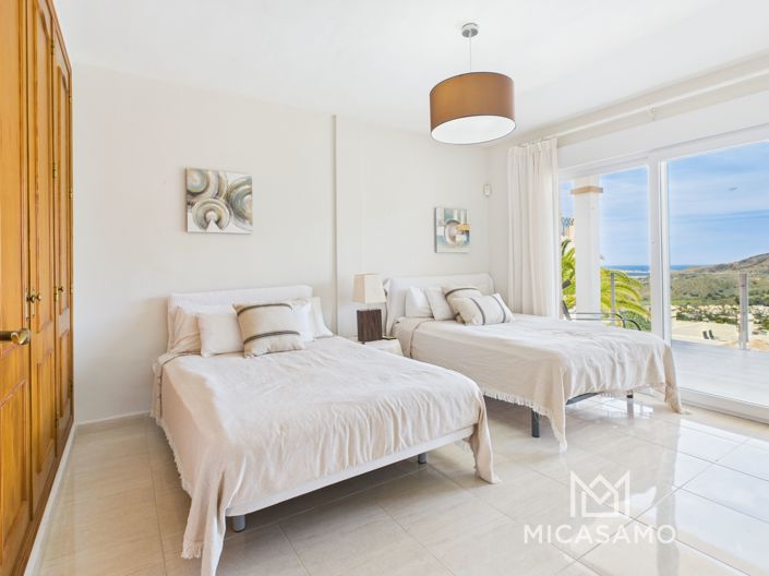 Image No.15-3 Bed Villa for sale