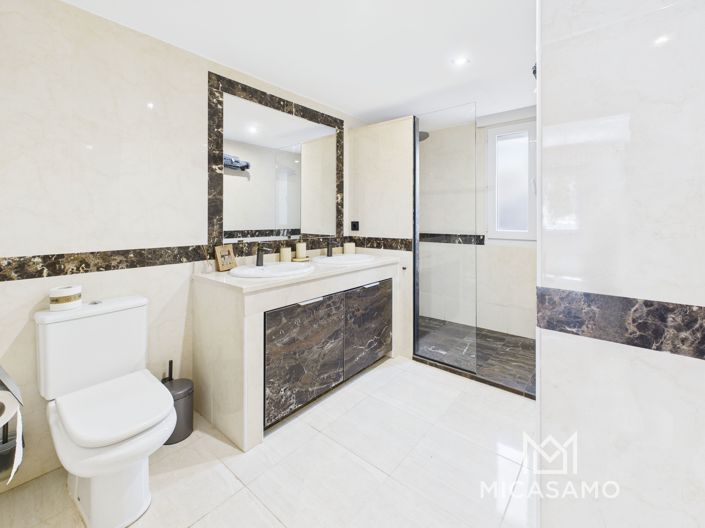 Image No.16-3 Bed Villa for sale