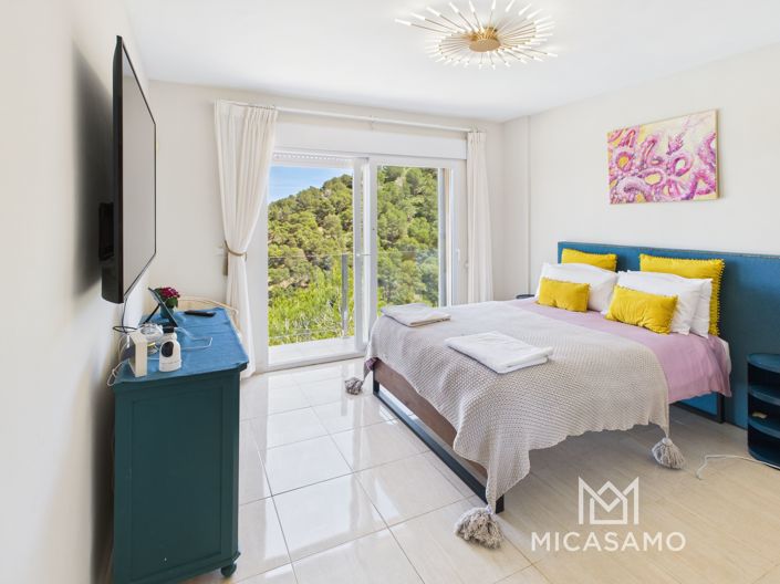 Image No.19-3 Bed Villa for sale