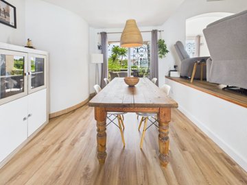12605elegant5bedroomvillawithprivatepoolforsa