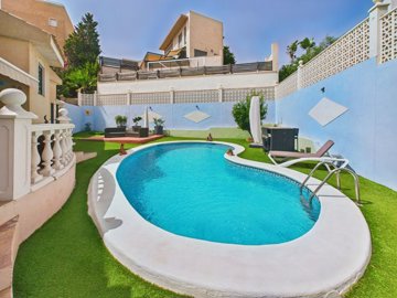 12605elegant5bedroomvillawithprivatepoolforsa