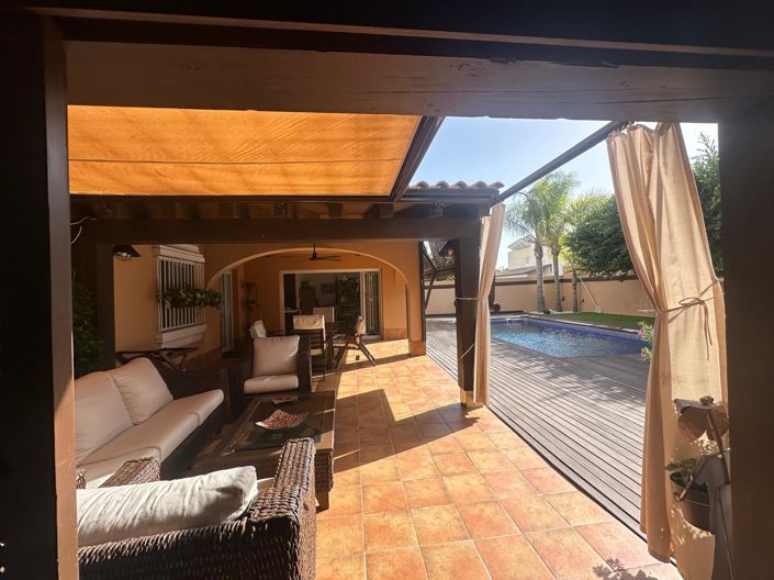 Image No.30-4 Bed Villa for sale