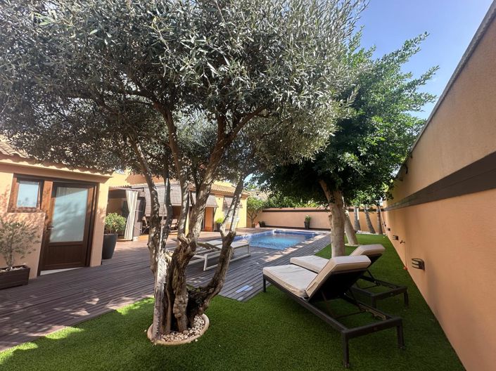 Image No.34-4 Bed Villa for sale