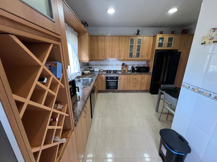 Image No.34-3 Bed Villa for sale