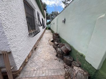 8444atraditional3beds2bathsvillainacalmareane
