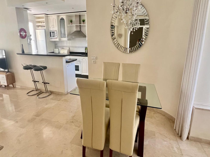 Image No.10-3 Bed Villa for sale