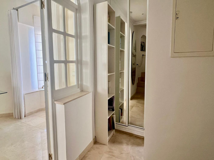 Image No.19-3 Bed Villa for sale