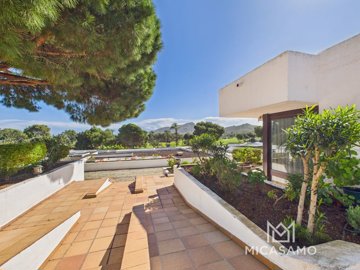 94382bedroomgolfbungalowinlamangaclub08042511