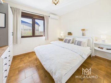 9474boutiquestylevillabetweentheseas170425133