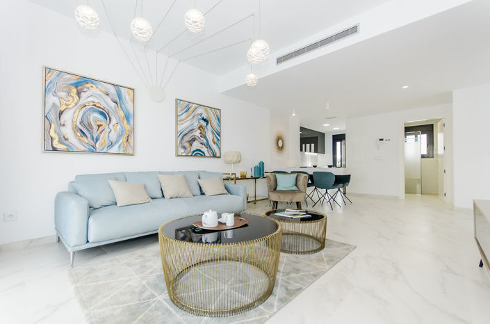 Image No.2-3 Bed Villa for sale