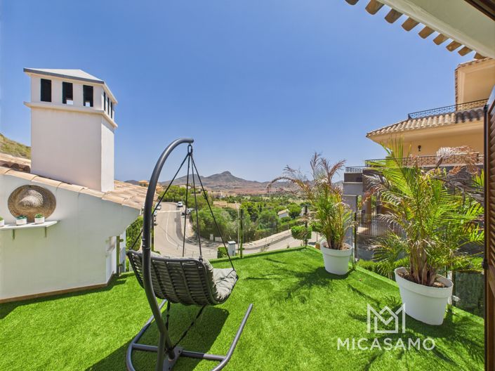 Image No.1-3 Bed Villa for sale