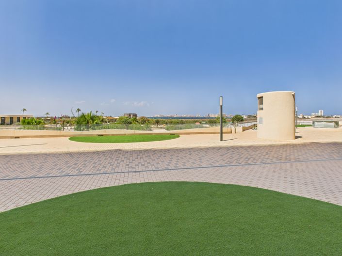 Image No.17-2 Bed Apartment for sale