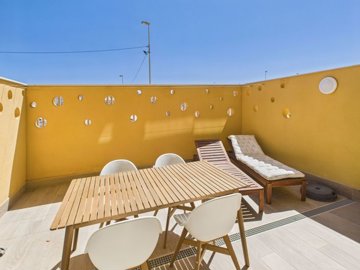 9775seafront2bedroom2bathroomapartmentwithstu