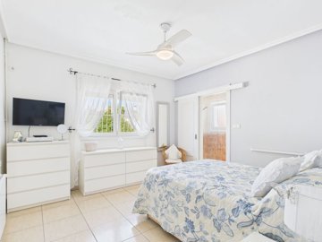 9776elegant6bedroomvillawithprivatepoolandope