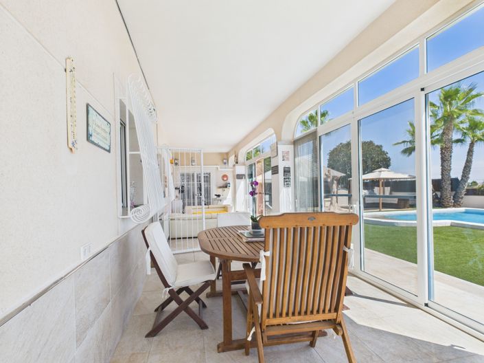 Image No.18-6 Bed Villa for sale